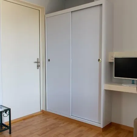 Апартаменты Magnificent Studio By The Lake - Sulpice *